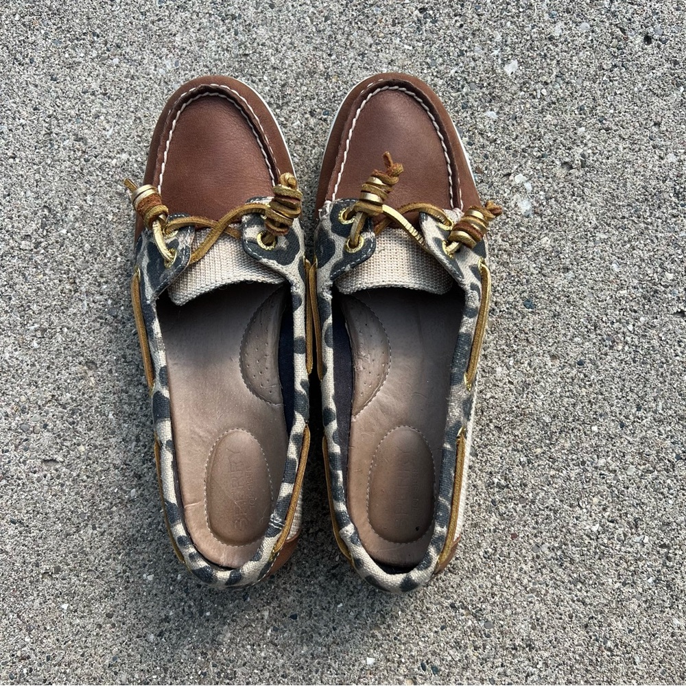 Sperry Top Sider Women’s Boat Shoe Brown/Leopard Print Size 8